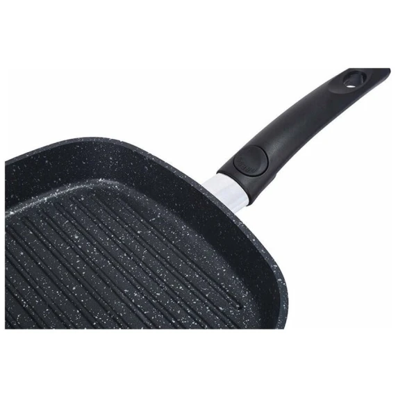 Сковородка-гриль Kukmara sqkmt282a, с крышкой, алюминий, черная, 28 см Сковородка-гриль Kukmara sqkmt282a, с крышкой, алюминий, черная, 28 см