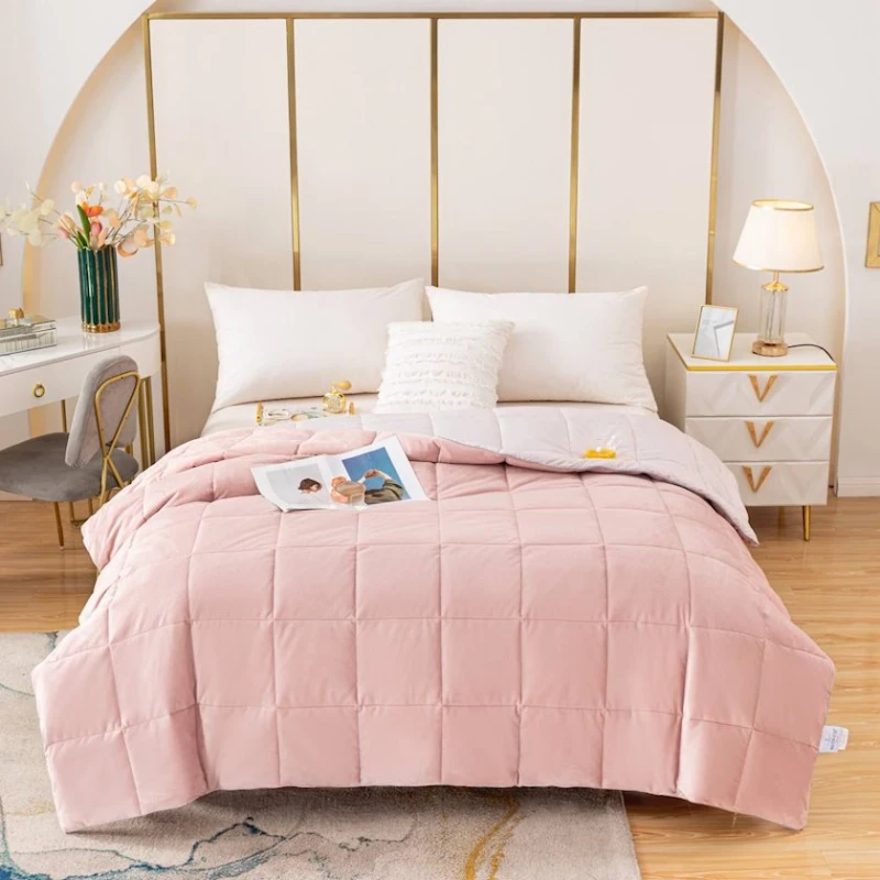 Одеяло Maison Dor, 200x220 см, двуспальный, бамбуковое волокно, розовый Одеяло Maison Dor, 200x220 см, двуспальный, бамбуковое волокно, розовый