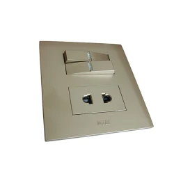 Розетка с двойным выключателем Modi 012, 9x8.5x3 см, золотистая