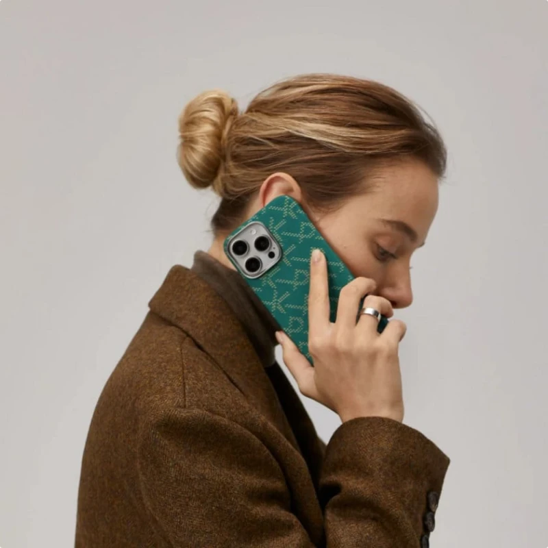 Чехол Pitaka Tactile Woven MagSafe для Apple iPhone 16 Pro Green/Gold Чехол Pitaka Tactile Woven MagSafe для Apple iPhone 16 Pro Green/Gold