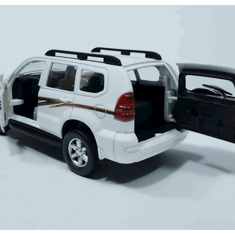 Машинка Toyota Prado, 14.5x5.5x4 см, белая Машинка Toyota Prado, 14.5x5.5x4 см, белая