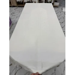 Скатерть белая, атласная