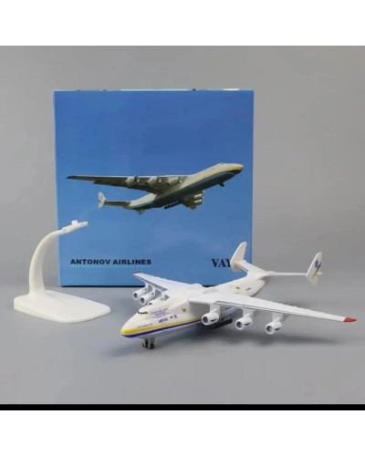 Kolleksiya fiqurları Antonov AN-225 Mriya, 18x19.5x7 sm
