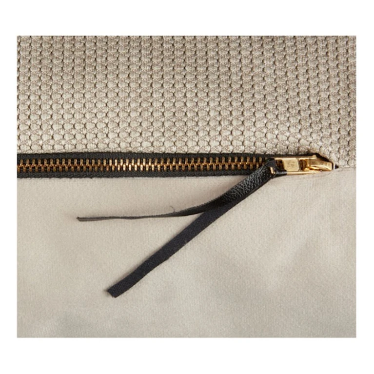 Подушка под спину JYSK Lilje 50x70 см, велюр, полиэстер, бежевый