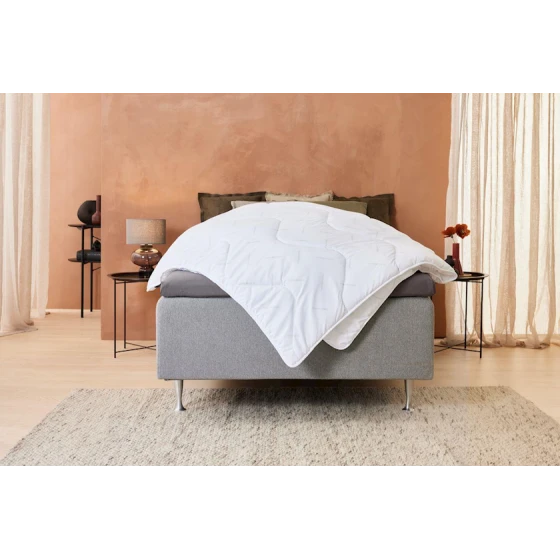 Yorğan JYSK Living Medical, 200x220 sm, isti Yorğan JYSK Living Medical, 200x220 sm, isti