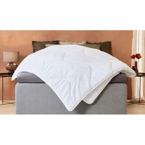 Yorğan JYSK Living Medical, 200x220 sm, isti Yorğan JYSK Living Medical, 200x220 sm, isti