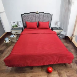 Yataq dəsti Narlı 000221, yorğan üzü 200x220 sm, mələfə 230x240 sm, yastıq üzü 50x70 sm (2 əd), ikinəfərlik, pambıq, qırmızı