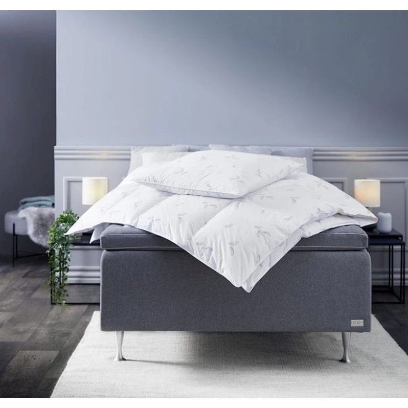 Подушка JYSK Kronborg Beito 50x70 см, хлопок, утиное перо/утиный пух, белый Подушка JYSK Kronborg Beito 50x70 см, хлопок, утиное перо/утиный пух, белый