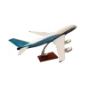 Декоративная модель самолета Boeing 747, разноцветный, 43x45x20 см Декоративная модель самолета Boeing 747, разноцветный, 43x45x20 см