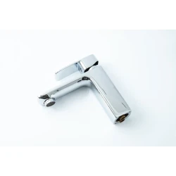 Смеситель для раковины Ravelli 1502-6