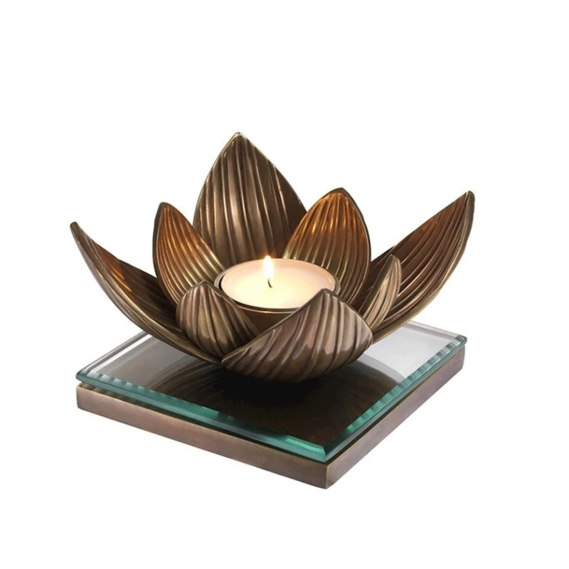 Подсвечник Eichholtz Lotus, 16x16x10.5 см, стекло/латунь, золотистый