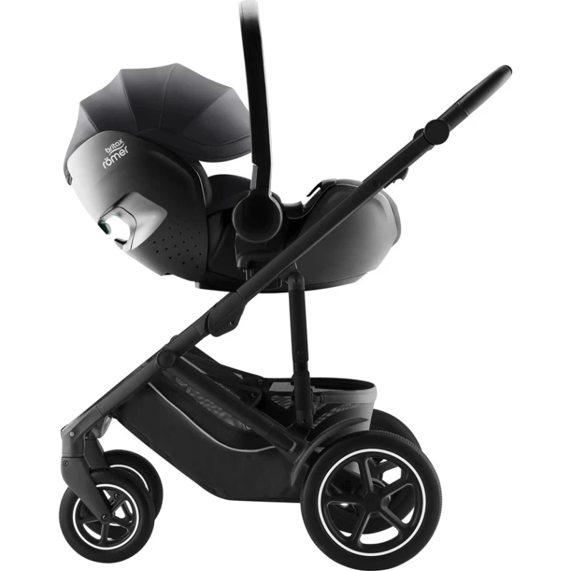 Uşaqlar üçün avtomonil kreslosu Britax Romer Baby safe Pro, qara, 0+ yaş Uşaqlar üçün avtomonil kreslosu Britax Romer Baby safe Pro, qara, 0+ yaş