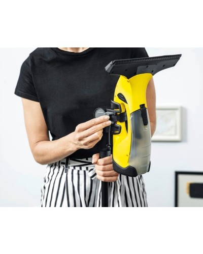 Şüşətəmizləyicisi uzadıcı dəsti ilə Karcher WV 2 Black Edition + WV