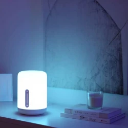Умный светильник Xiaomi Mi Bedside Lamp 2 Умный светильник Xiaomi Mi Bedside Lamp 2