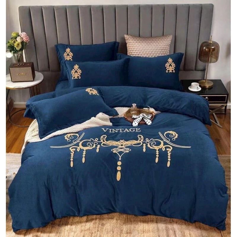 Комплект постельного белья Luxe Cotton 000433, пододеяльник 200х230 см, простыня 245х250 см, наволочки 50х70 см, евро, велюр, синий Комплект постельного белья Luxe Cotton 000433, пододеяльник 200х230 см, простыня 245х250 см, наволочки 50х70 см, евро, велюр, синий