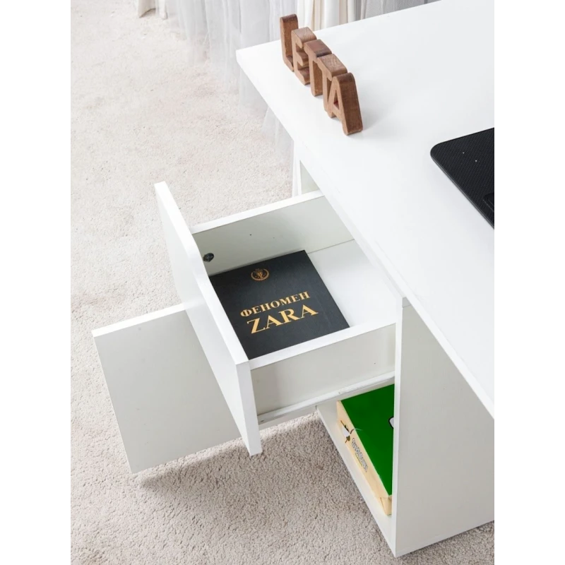 Письменный стол Letta White, 73х33х62 см, ЛДСП, белый Письменный стол Letta White, 73х33х62 см, ЛДСП, белый