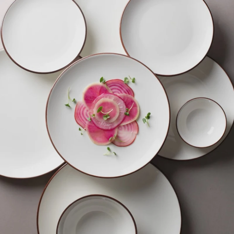 Boşqab ID-Fine Modest Brown Stolt, farfor, ağ/qəhvəyi, 21 sm Boşqab ID-Fine Modest Brown Stolt, farfor, ağ/qəhvəyi, 21 sm