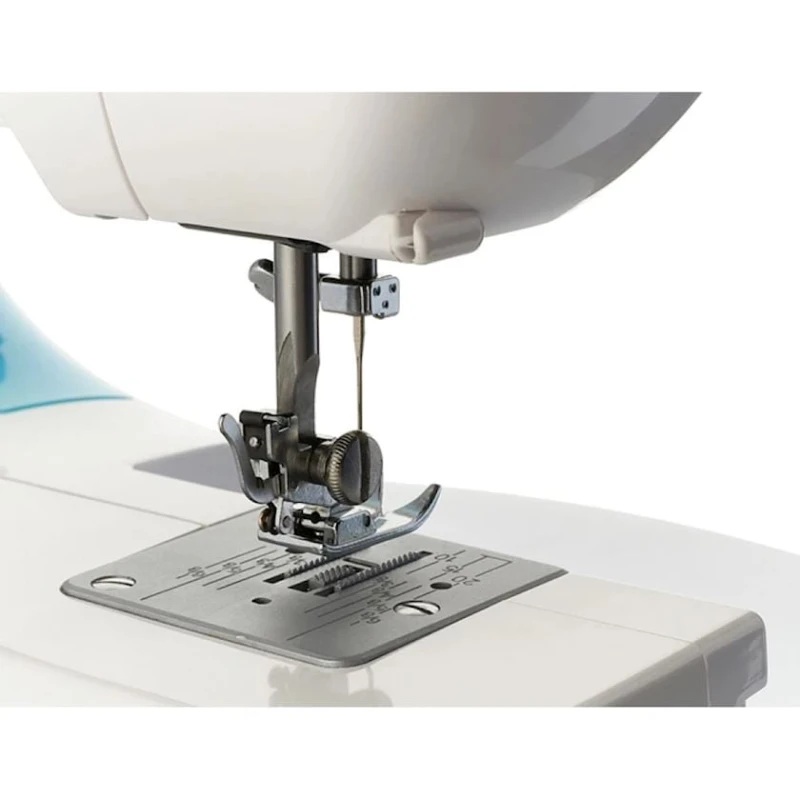 Швейная машина Chayka 210 Швейная машина Chayka 210