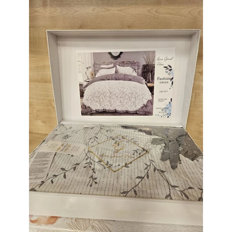 Комплект постельного белья Laura Grand ET-1227, пододеяльник 200х230, простыня 230х240, наволочки 50х70, двуспальный, хлопок, разноцветный Комплект постельного белья Laura Grand ET-1227, пододеяльник 200х230, простыня 230х240, наволочки 50х70, двуспальный, хлопок, разноцветный