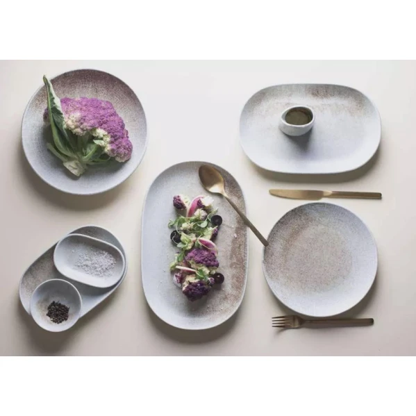 Тарелка ID-Fine Mellow Stolt, фарфор, серая, 21 см Тарелка ID-Fine Mellow Stolt, фарфор, серая, 21 см