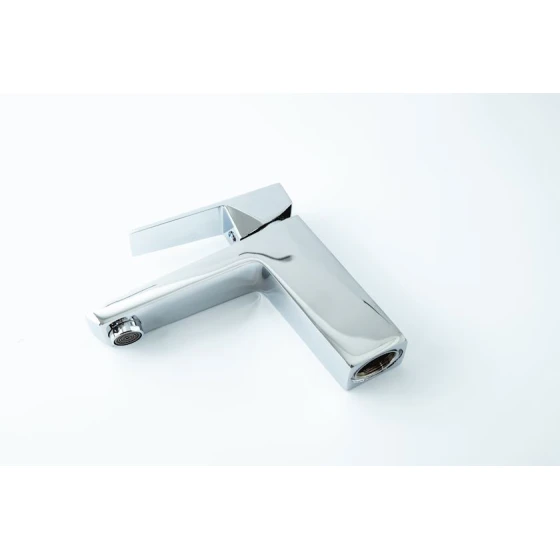 Смеситель для раковины Ravelli 5009-6 Смеситель для раковины Ravelli 5009-6