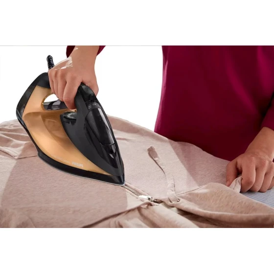 Утюг Philips Azur 7000 Black (DST7040/86)