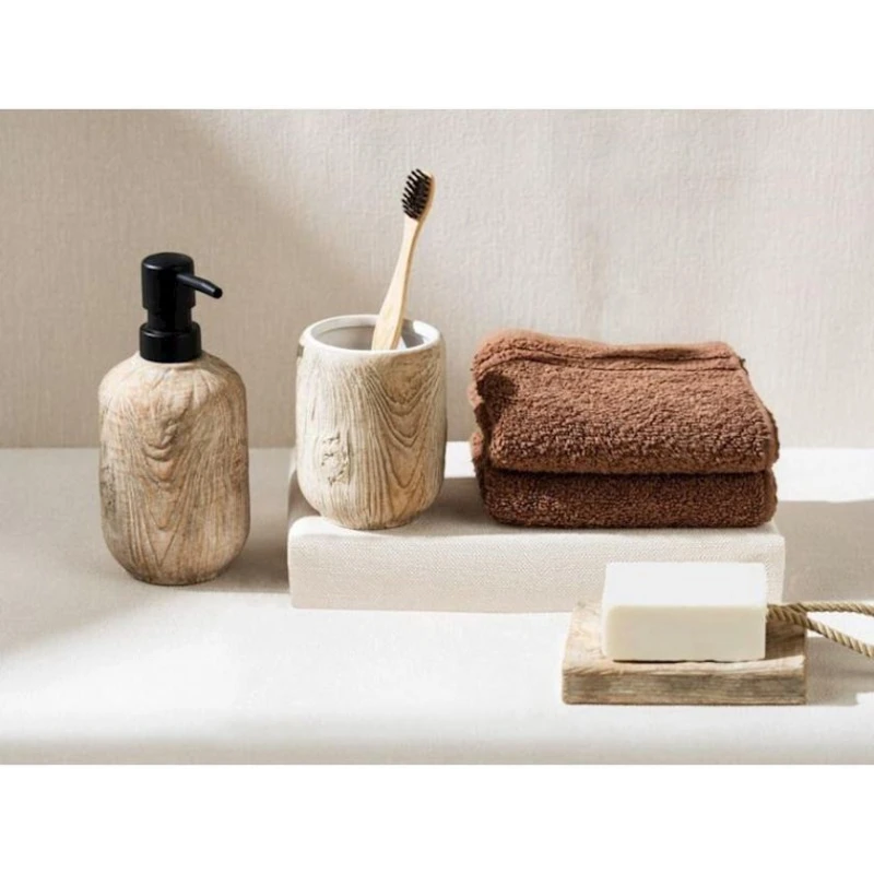 Стакан для зубных щеток Wenko Florio керамика, бежевый, 7.5x10 см Стакан для зубных щеток Wenko Florio керамика, бежевый, 7.5x10 см