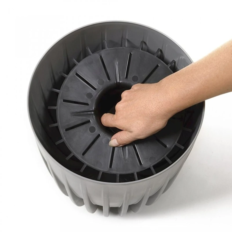 Горшок Lamela ME-907, 25x29.7 см, 6.2 л, пластик, серый Горшок Lamela ME-907, 25x29.7 см, 6.2 л, пластик, серый