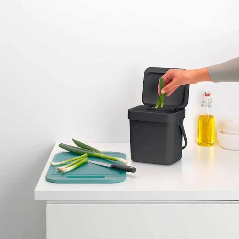 Zibil vedrəsi Brabantia Sort & Go, 18.1x13.9x18.8 sm, plastik, 3 l, boz