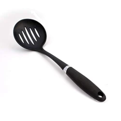 Шумовка HMSD_K551K силиконовая, черная, 33 см Шумовка HMSD_K551K силиконовая, черная, 33 см