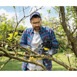 Elektrik mişar akkumulyator və enerji toplama cihazı ilə Karcher CNS 18-30 (1.444-001.0)