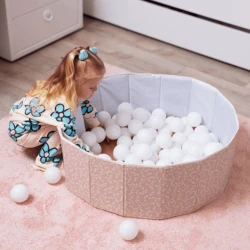 Детский сухой бассейн BabyJem, 83х30 см, 12+ месяцев, бежевый c шариками 100 шт