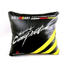 Avtomobil üçün yastıq King Ralliart Mitsubishi, 36x36 sm, Qara