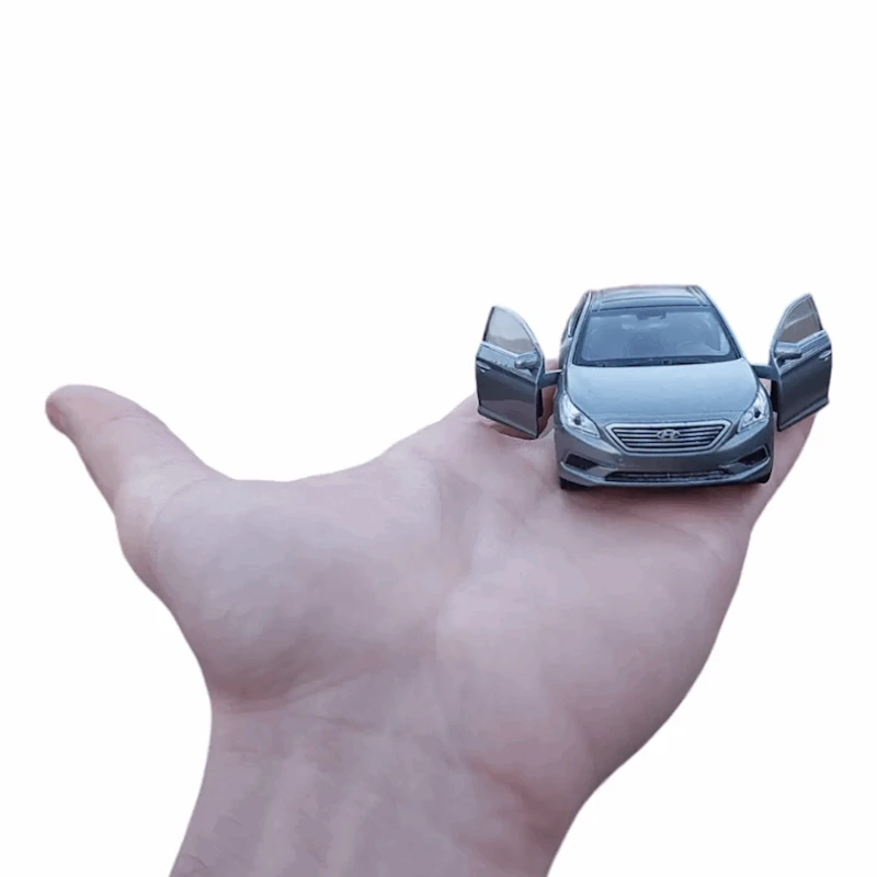 Машинка Hyundai Sonata, 11.5x4x2.5 см, серебристая