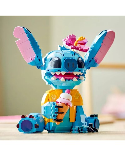 Konstruktor LEGO Disney Stitch 43249, 9+ yaş, 730 element