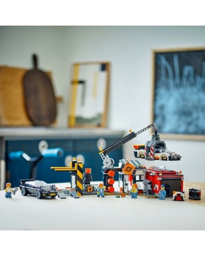 Konstruktor LEGO City Scrapyard with Cars 60472, 871 parça, 7 yaşdan