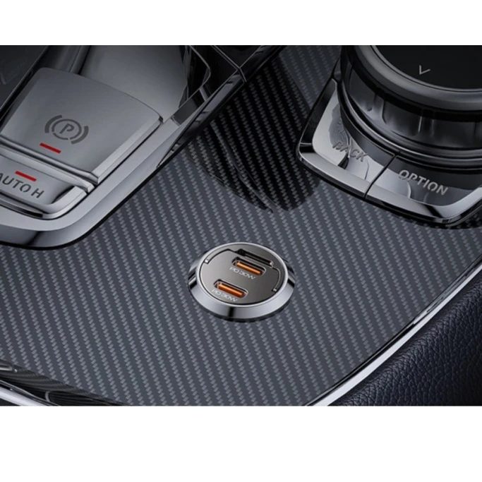 Автомобильное зарядное устройство Yesido Y69 Black