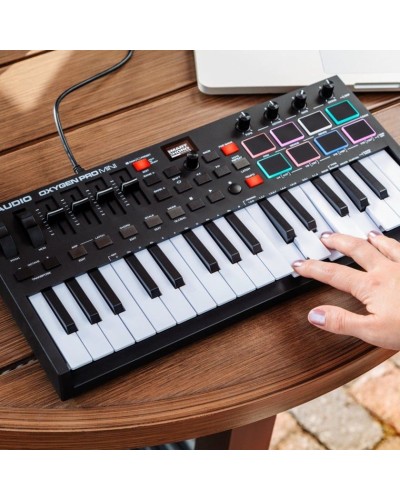 MIDI nəzarətçi M-Audio Oxygen Pro Mini - Oxygen Pro mini