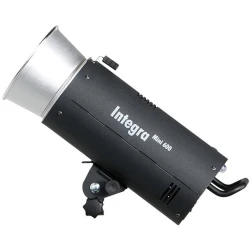 Студийная вспышка Hensel Integra Mini 600 Студийная вспышка Hensel Integra Mini 600