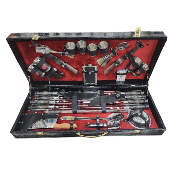 Набор для барбекю Kizlyar AllB006 нержавеющая сталь/дерево, 39 шт Набор для барбекю Kizlyar AllB006 нержавеющая сталь/дерево, 39 шт