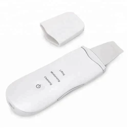 Üz təmizləmə üçün cihaz ağ