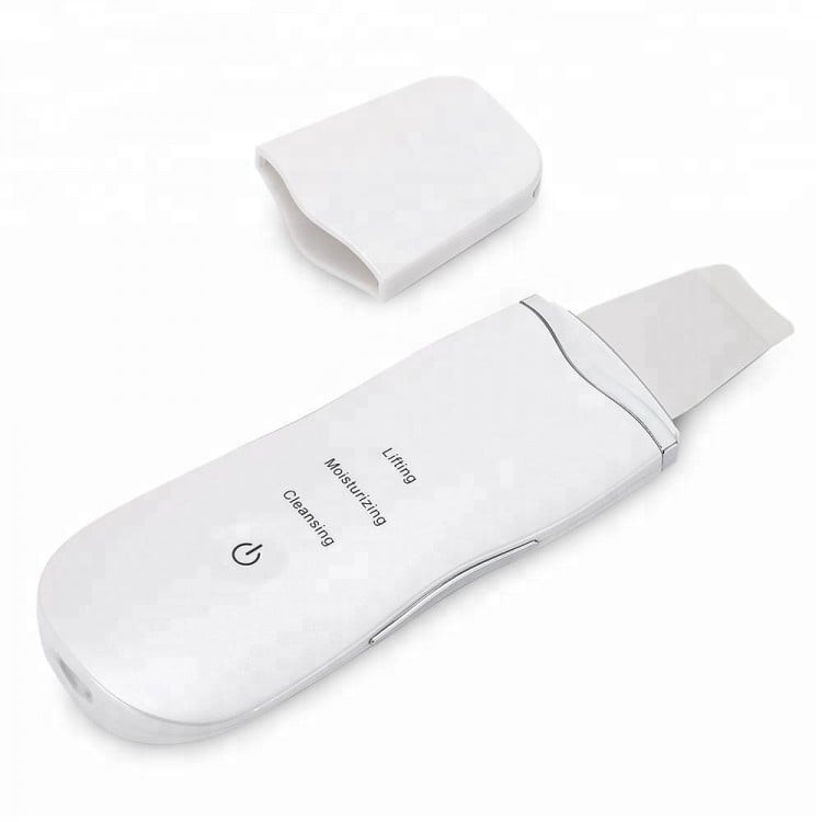 Üz təmizləmə üçün cihaz ağ