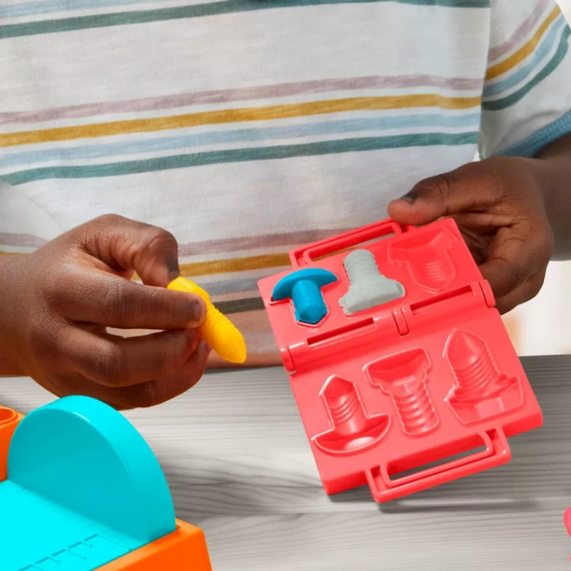 Набор для лепки Hasbro Play-Doh F9141 Stamp 'N Saw Tool Bench, 3+ лет Набор для лепки Hasbro Play-Doh F9141 Stamp 'N Saw Tool Bench, 3+ лет