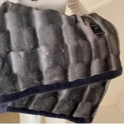 Плед-покрывало MiraNova Chinchilla 452, серый, 200x230 см