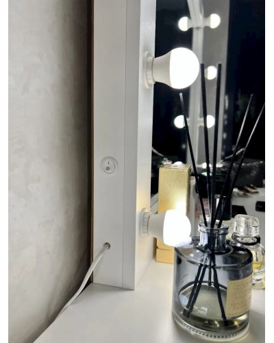 Kosmetik güzgü 70x7x90 sm, LDSP, ağ