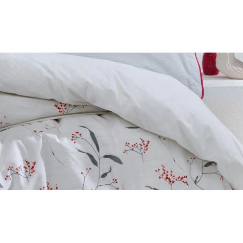 Комплект постельного белья Yataş Karina XL, пододеяльник 220х240 см, простыня 240х280 см, наволочка 50х70 см (2 шт), двуспальный, хлопок, белый Комплект постельного белья Yataş Karina XL, пододеяльник 220х240 см, простыня 240х280 см, наволочка 50х70 см (2 шт), двуспальный, хлопок, белый