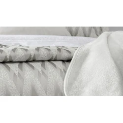 Комплект постельного белья Yataş Janice, пододеяльник 200x220 см, простыня 240x260 см, покрывало 260x270 см, декоративная подушка 30х50 см, одеяло 200x240 см, наволочка 50х70 см (4 шт), двуспальный, хлопок/полиэстер, бежевый