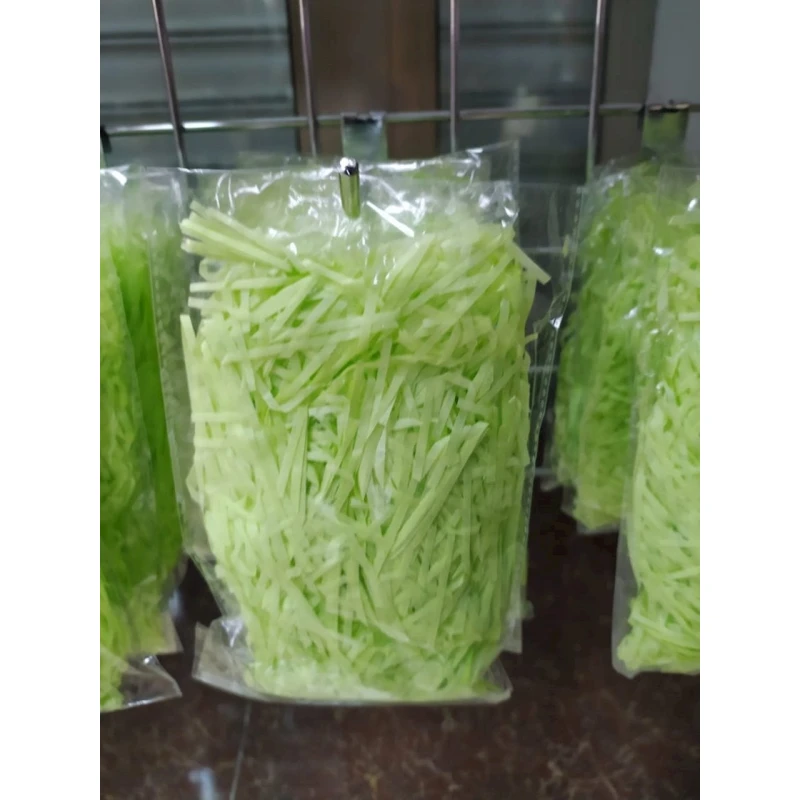 Наполнитель для подарочных коробок,зеленый,нарезанная бумага (2197102) Наполнитель для подарочных коробок,зеленый,нарезанная бумага (2197102)