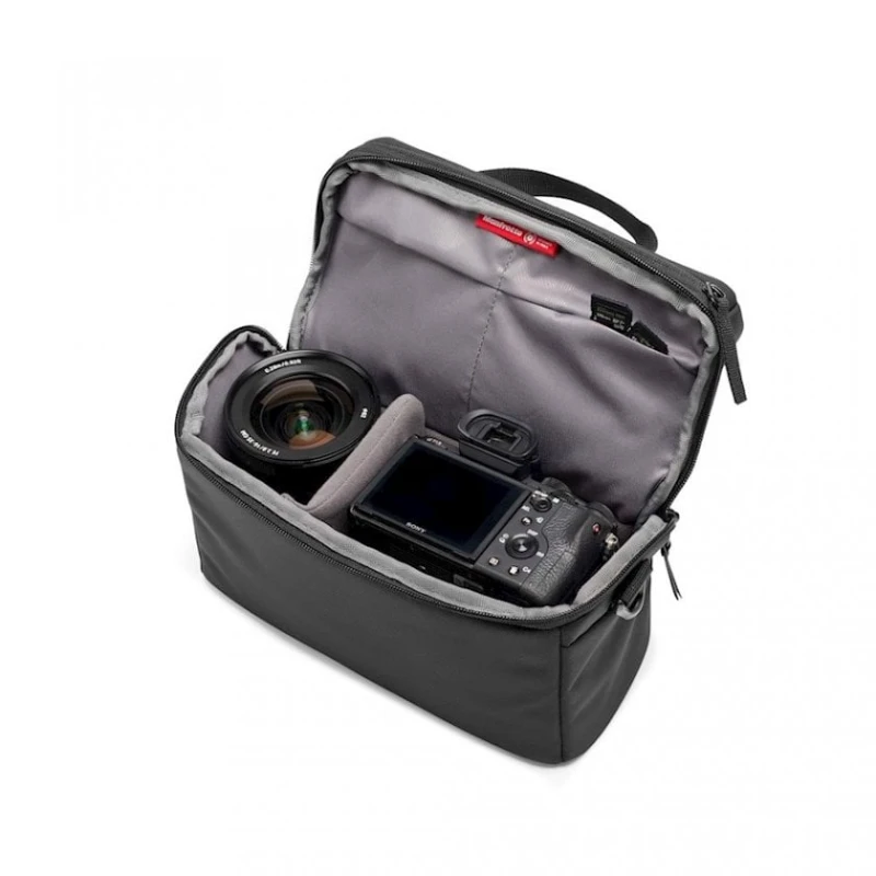 Сумка для фотоаппарата Manfrotto Advanced Shoulder bag M III (MB MA3-SB-M-N) Сумка для фотоаппарата Manfrotto Advanced Shoulder bag M III (MB MA3-SB-M-N)