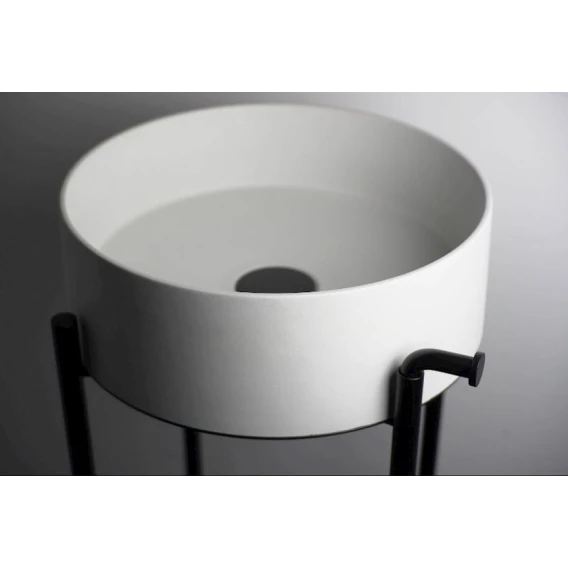 Консоль для ванны Deante Silia, 36x84 см, нержавеющая сталь, черная Консоль для ванны Deante Silia, 36x84 см, нержавеющая сталь, черная